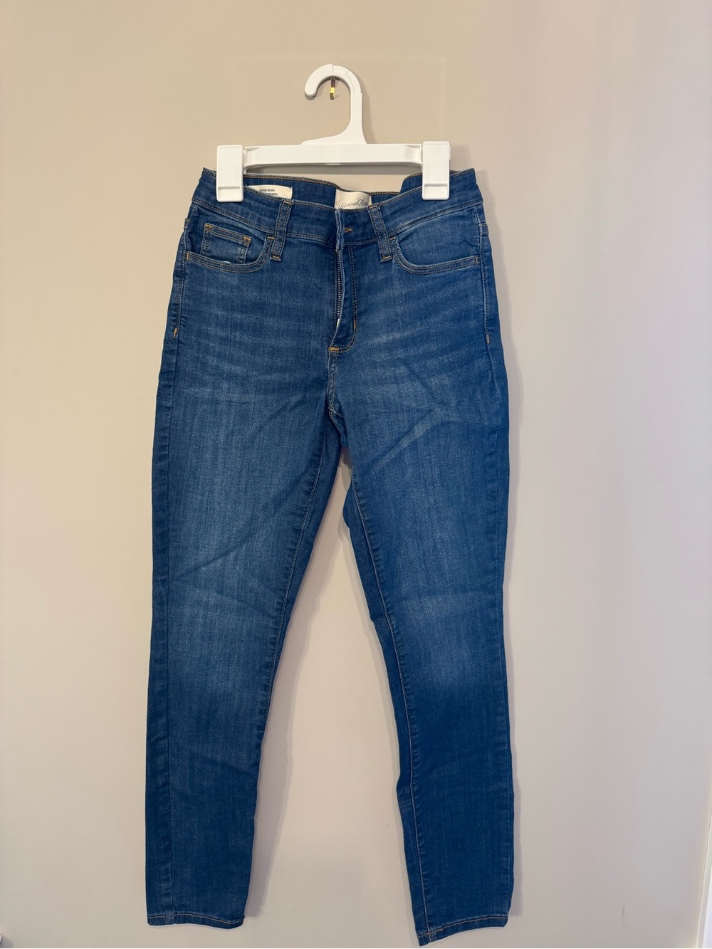 Universal Thread High-Rise Skinny Jeans Medium Wash Size O/25R
